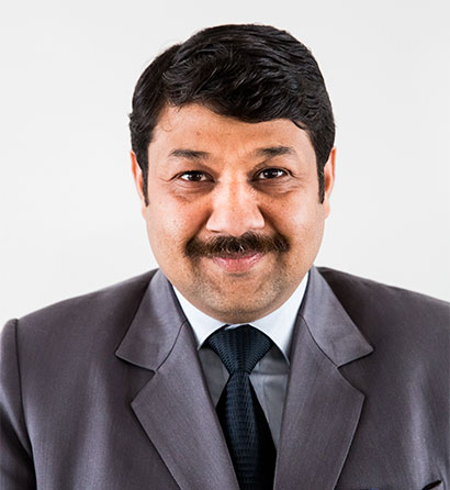 Prof. (Dr.) Piyush Singhal