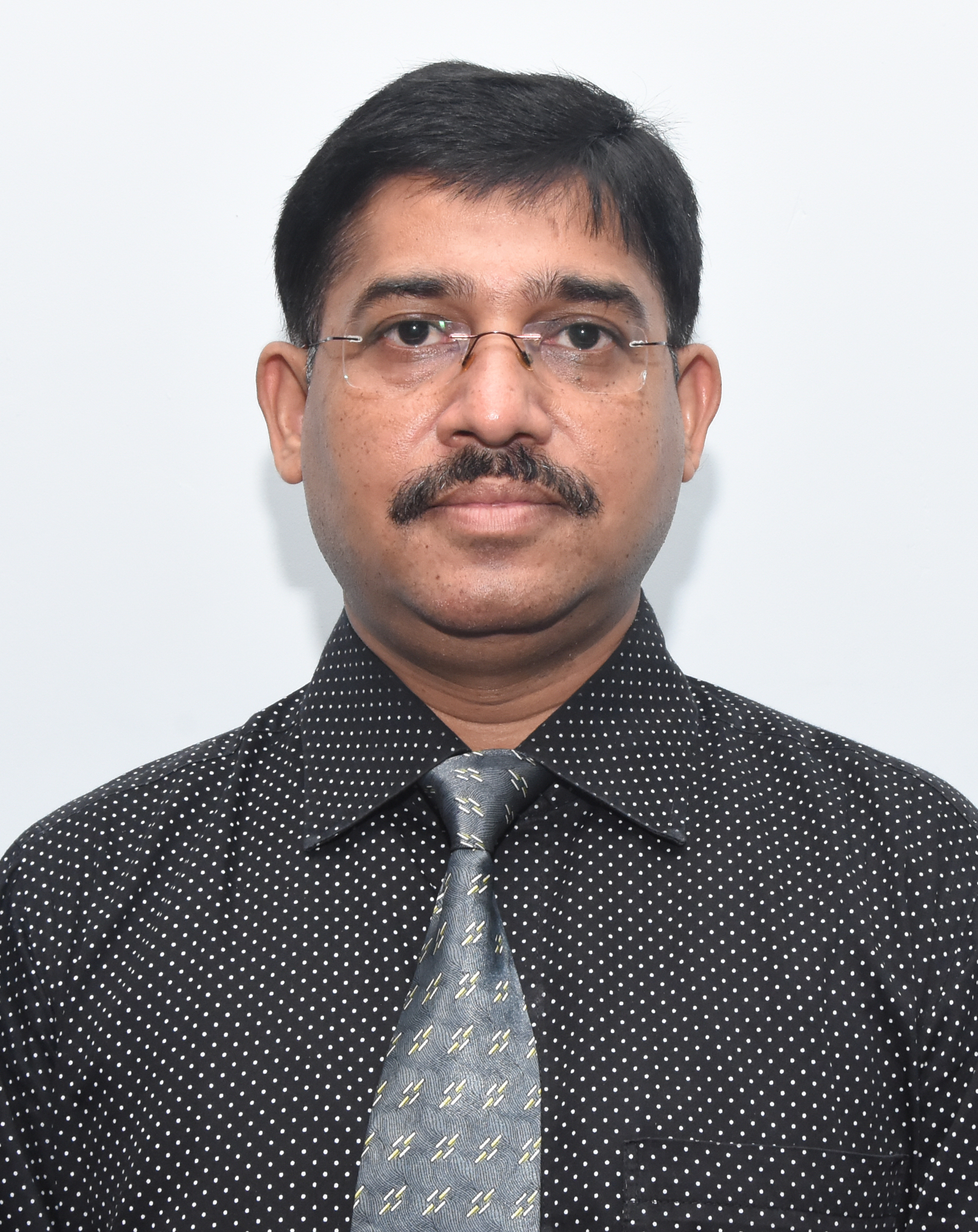 Dr. Hitendra Garg