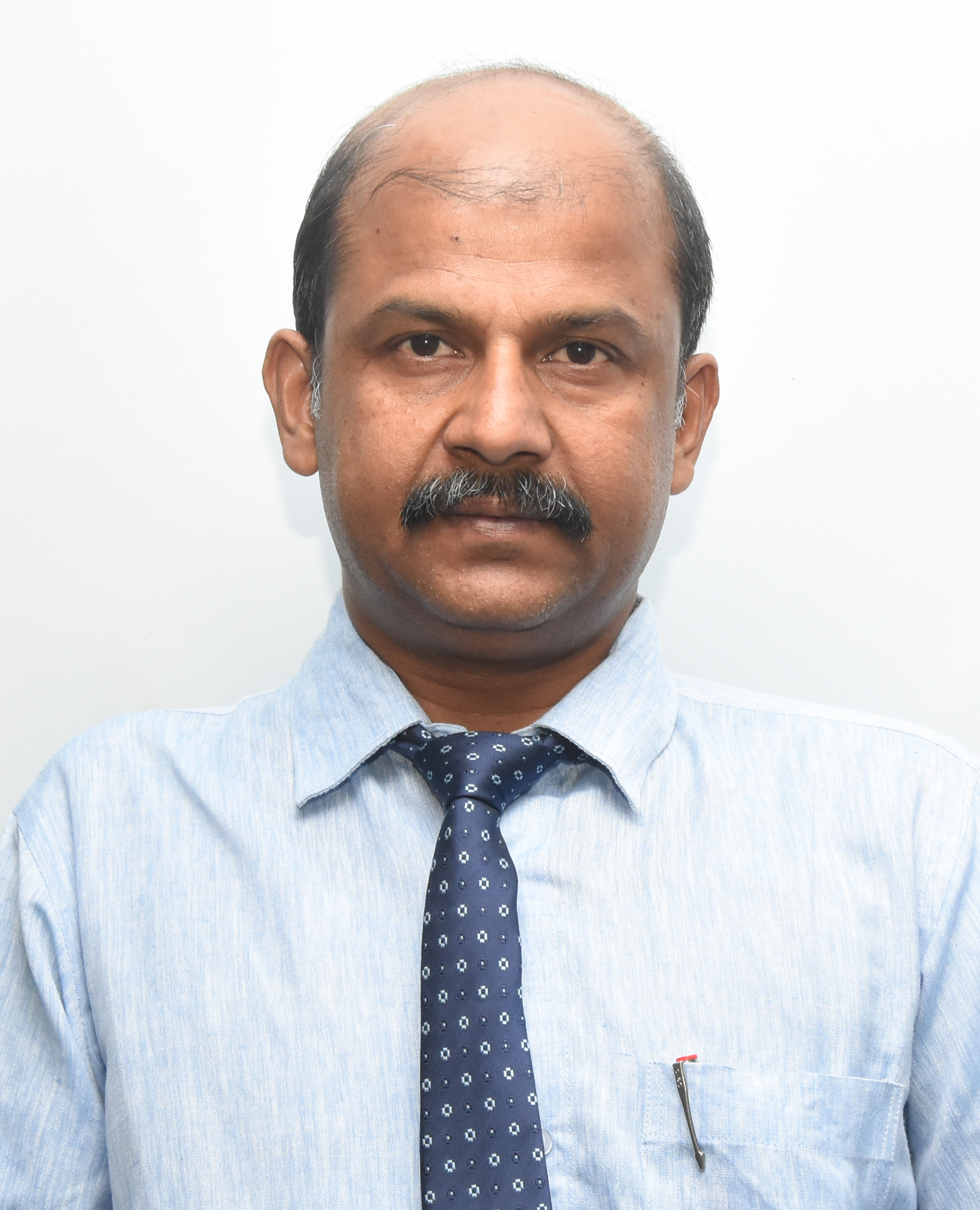 Dr. Rajesh Kumar