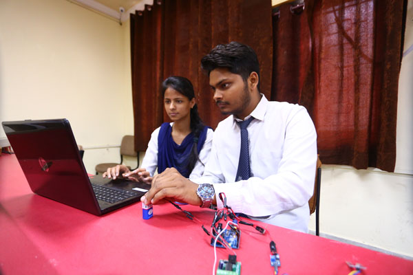 lab-img