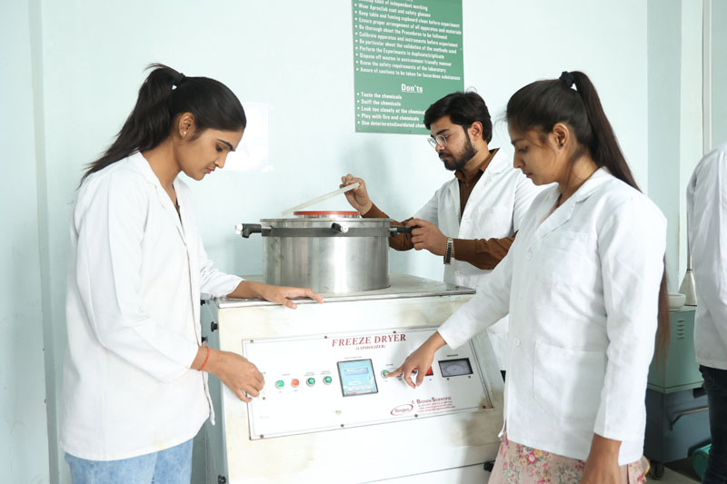 lab-img