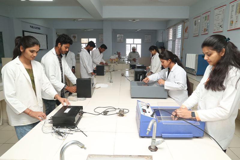 lab-img